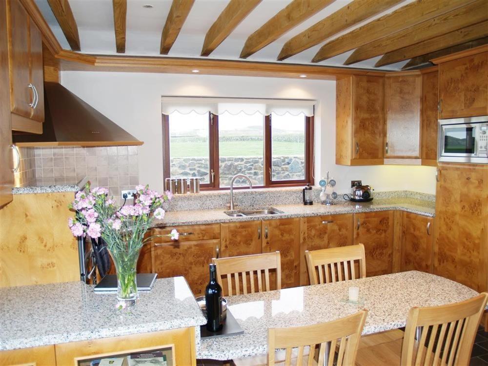 Cable Cottage Fishguard Exterior foto